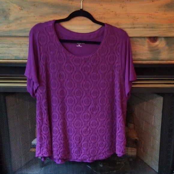 Plus Size Blouse - Picture 1 of 3
